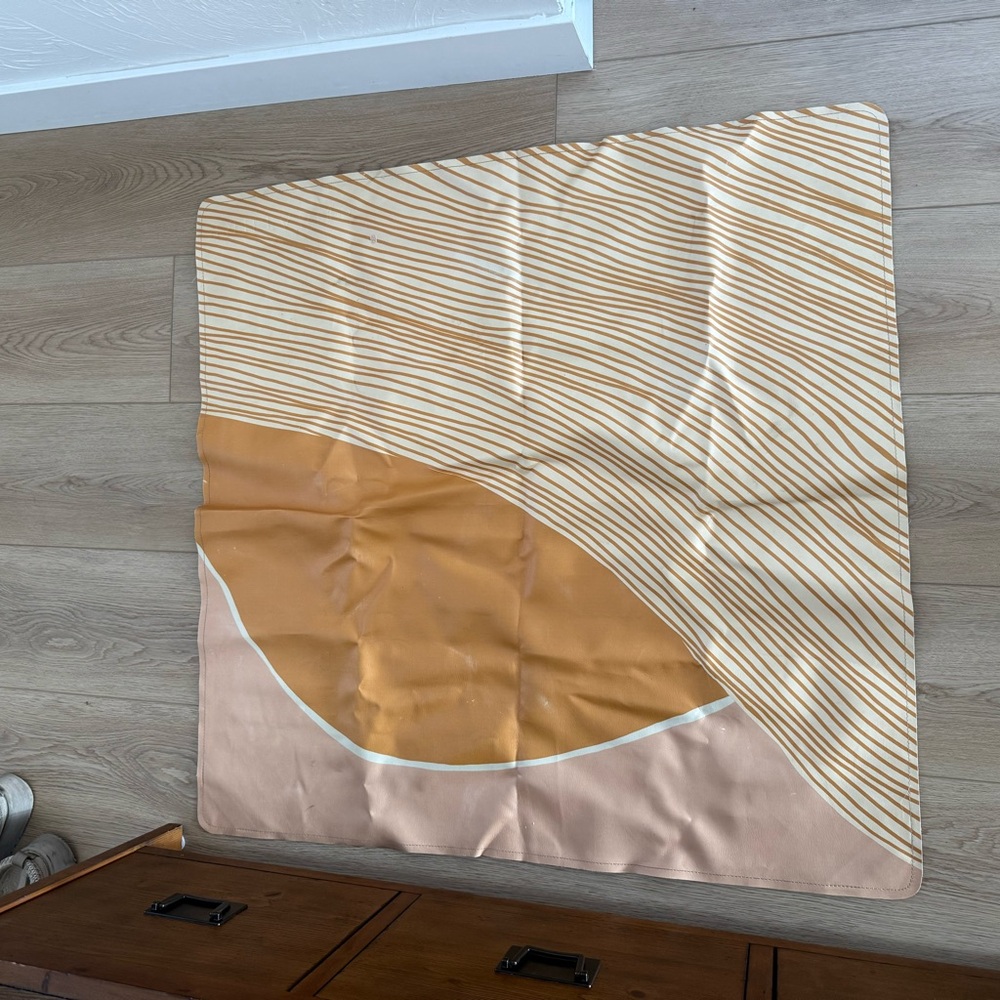 Gathre leather mat